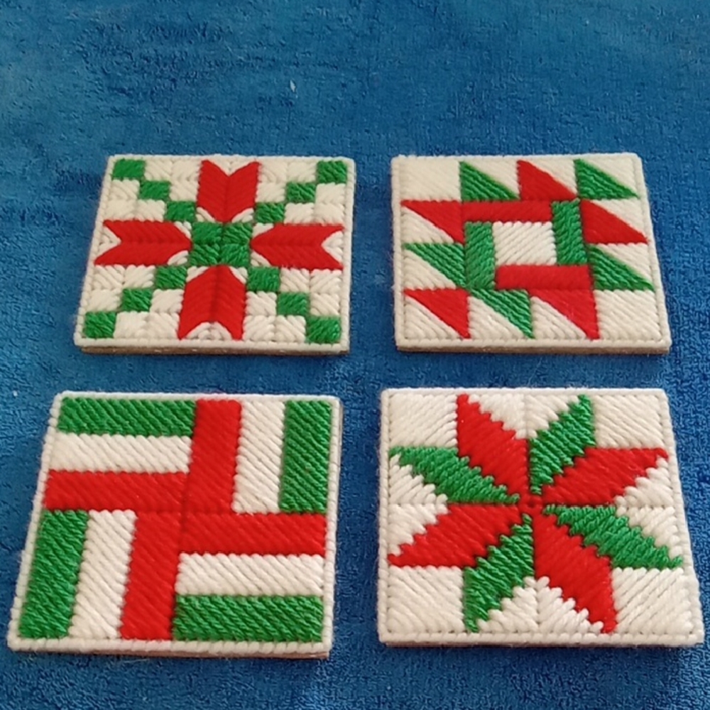 ❤️Festive Holiday Coasters Set - Red, Green, White